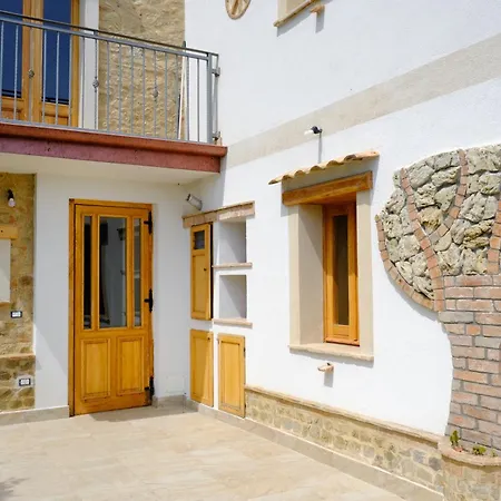 Bed & Breakfast Ospitalita Diffusa - Casa Coraggio 0