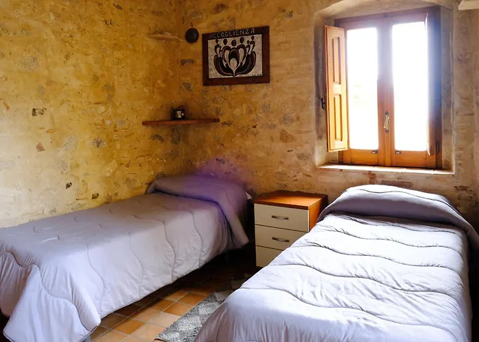 Ospitalita Diffusa Jungi Mundu Bed & Breakfast Camini