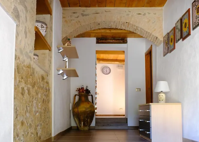 Bed & Breakfast Ospitalita Diffusa Jungi Mundu Camini